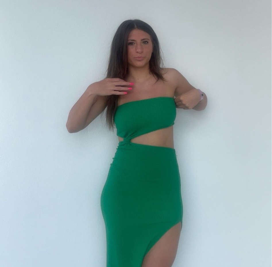 Green maxi dress 

#LTKparties #LTKSpringSale #LTKSeasonal
