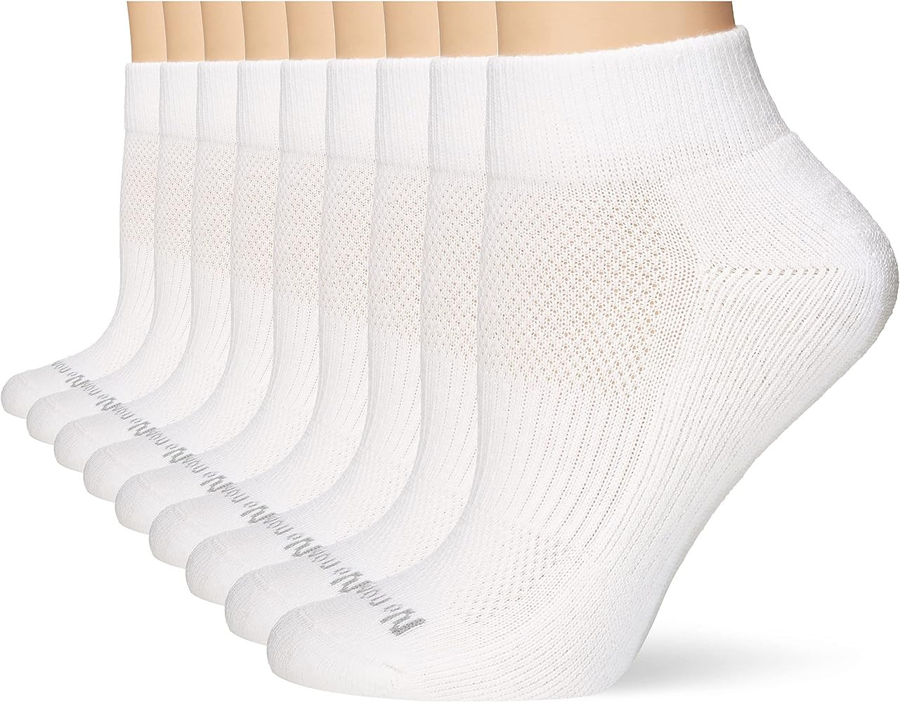 No nonsense Women’s Cushioned Mesh Quarter Top Ankle Socks - Premium Comfort for Women | Amazon (US)