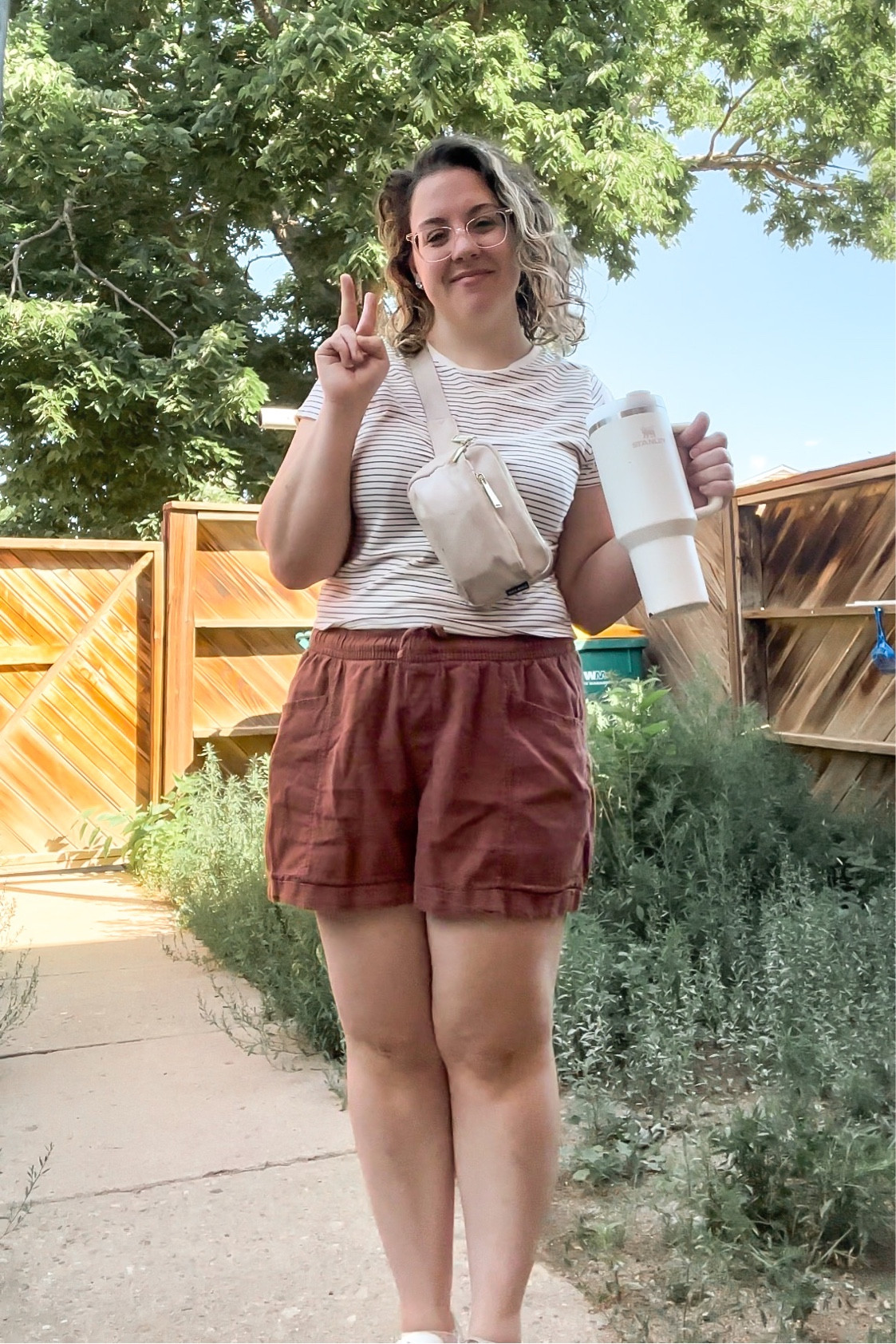 Brown stripes and linen shorts summer outfit from Old Navy

#LTKstyletip #LTKcurves #LTKunder50