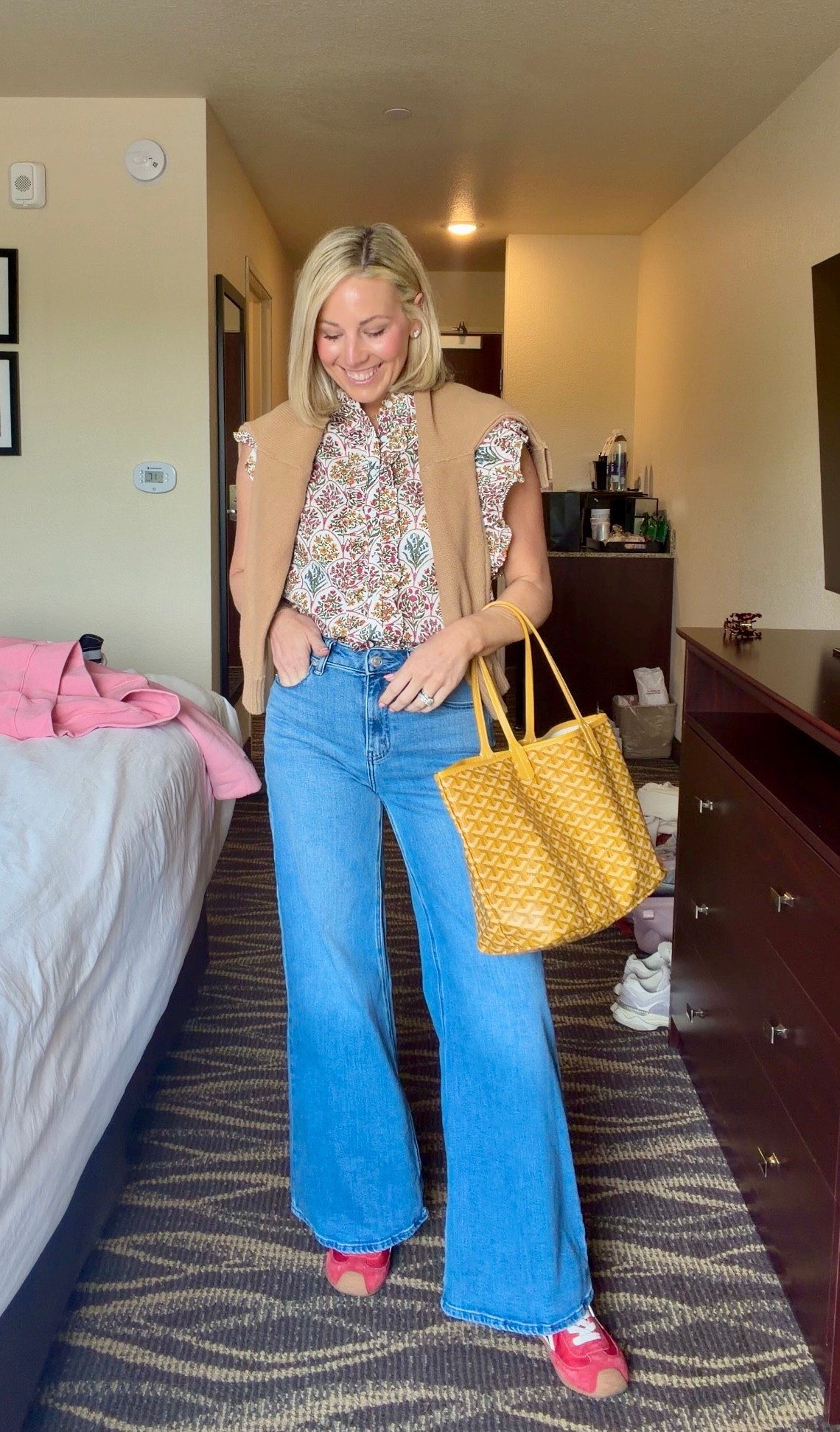 Volleyball tournament fit 
Top- Avara size small, use code Bobbi15
Jeans and sweater- quince
Sneakers-Amazon and linking very similar if mine are still out of stock
Bag is also Amazon but link is currently down 🥲

#LTKdayinmylife #LTKootd #LTKgrwm