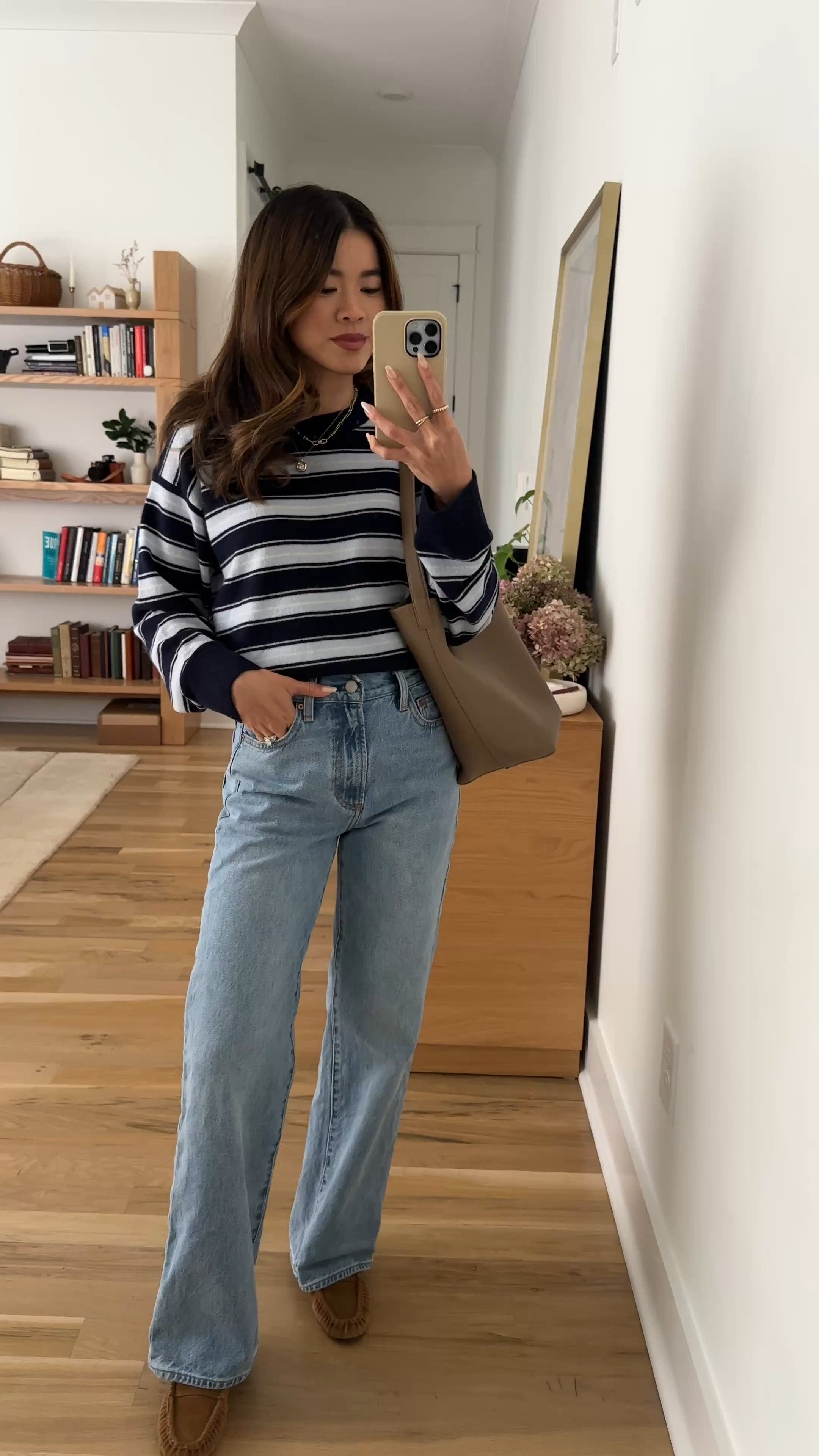 Sizing info: 
•Top size XS
•Jeans size 24 short in 7 Yrs Bleu Taboo

petite fashion, get dressed with me, outfit inspiration, ootd, nashville outfit, Nashville influencer, petite style, vacation style, casual outfits, mom style, petite pants, spring outfits, spring outfit info, spring pants, spring outfit idea, spring top, spring bag, spring sweater, spring shoes, spring denim, aritzia jeans
@Aritzia 

 

#LTKootd #LTKSeasonal #LTKPetite