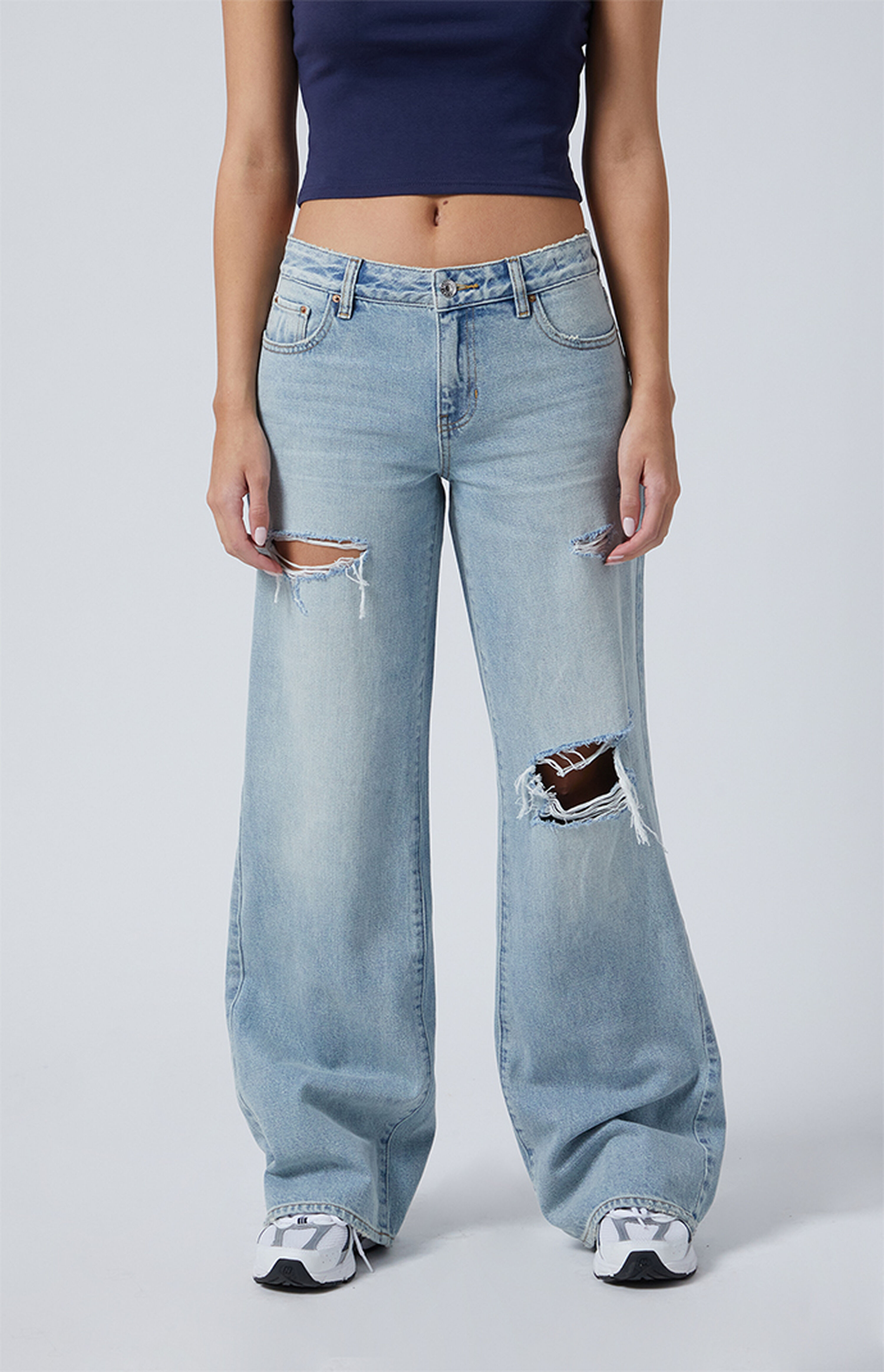 PacSun Casey Ripped Low Rise Baggy Jeans Light Indigo Wash | PacSun