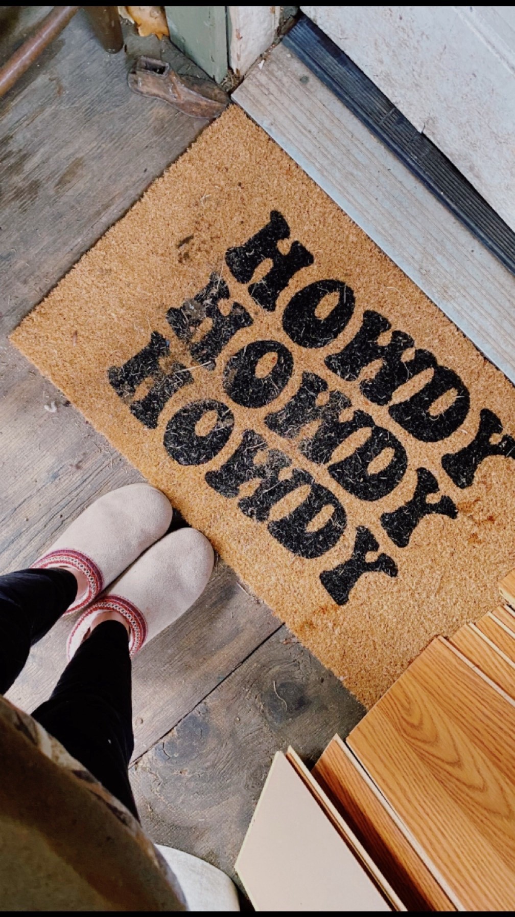 cutest door mat 🤠 