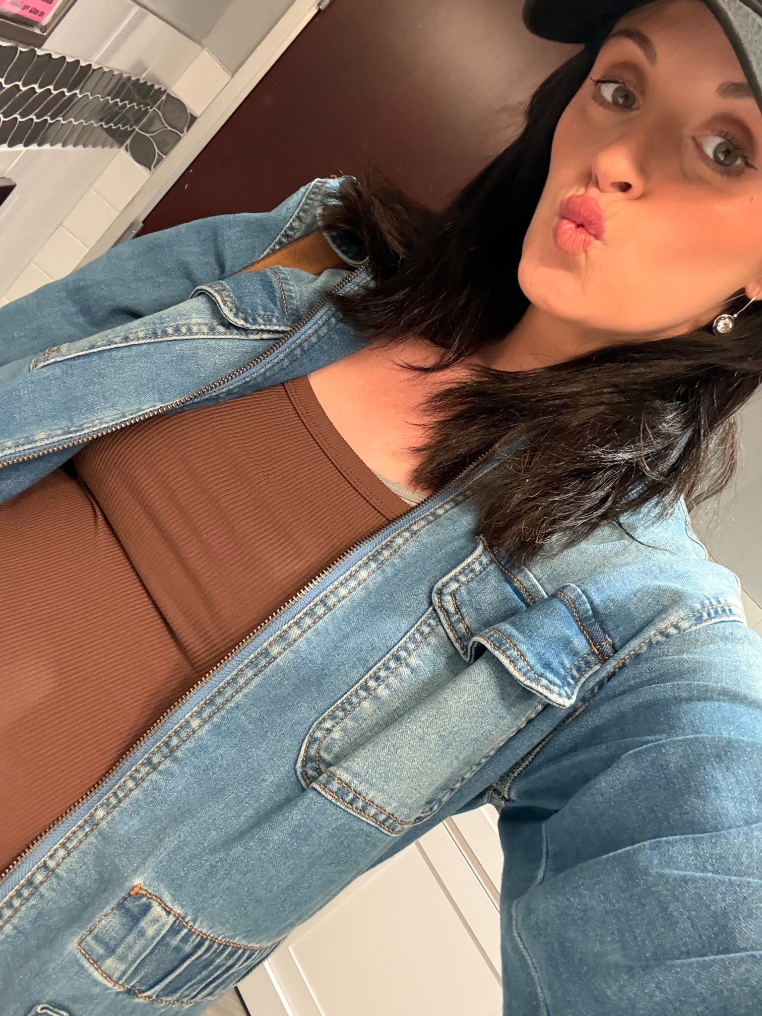 27 weeeeks 🤍 glucose test day!

#pregnancy #momlife 

#LTKBump #LTKBeauty #LTKgrwm