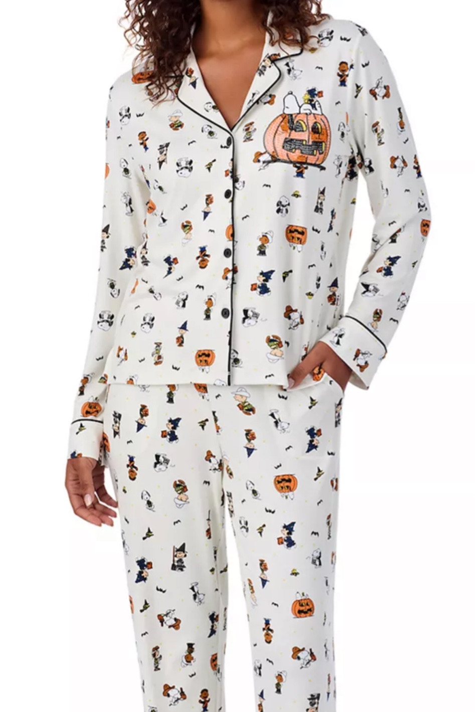 Step into cozy comfort with this women's Beauty Sleep Social Marcie Peanuts Halloween pajama set. 

#LTKSeasonal #LTKMidsize #LTKPlusSize