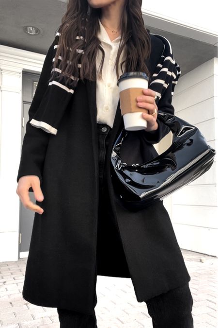 Shiny bag for a little something else touch 👌🏼✨

Shiny black bag
Neutral style outfit
Black coat
Striped sweater
Minimalist outfit 
Winter outfit
Black shiny bag
Black metallic bag
Work outfit
Winter work outfit 

#LTKunder100 #LTKunder50 #LTKworkwear