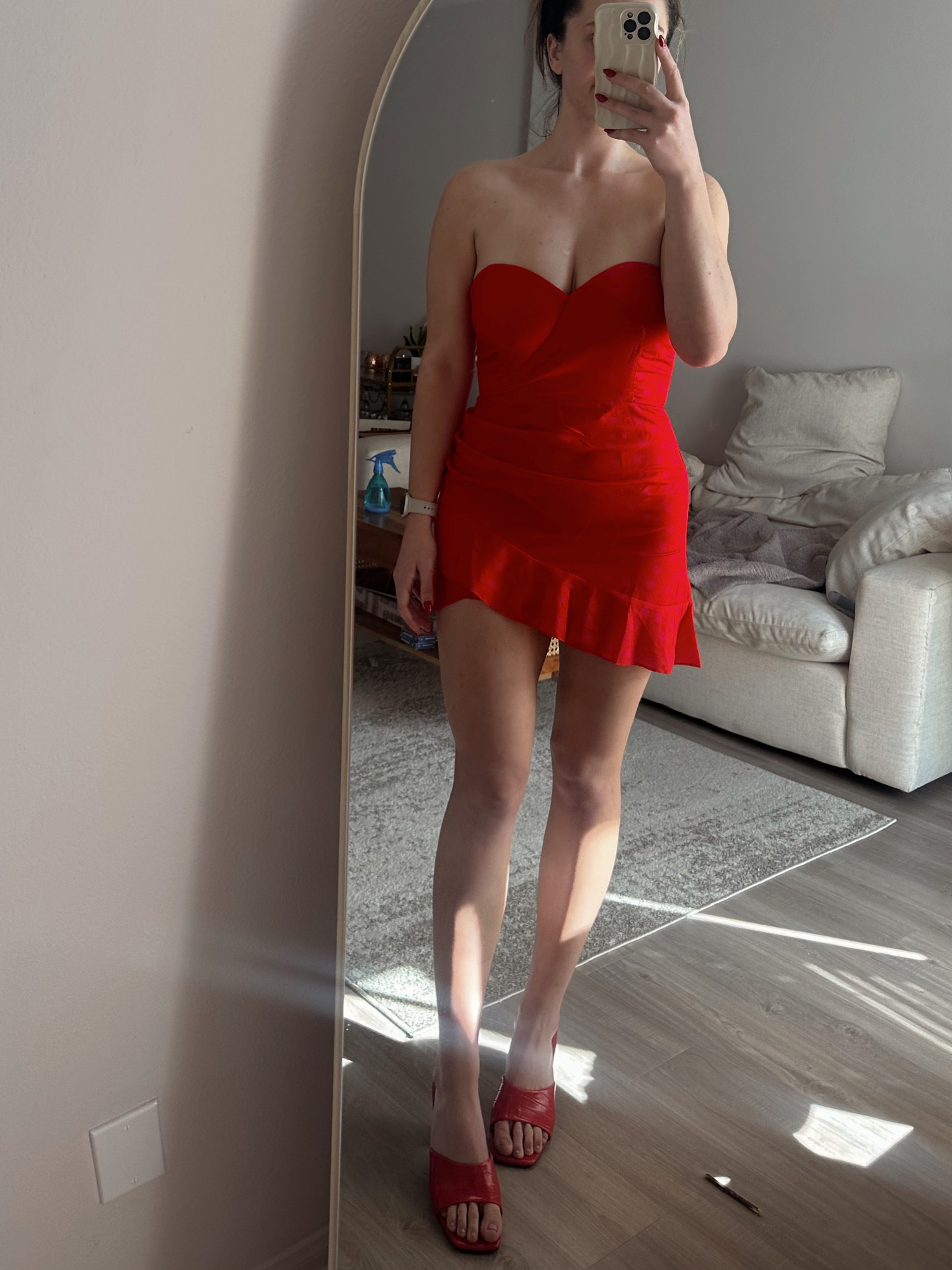 Hailey Bieber Halloween Costume • Red Dress • Wedding Guest Dress • Valentine’s day dress • wearing size medium and 5’8 #tallgirl #tallfashion #size6 

#LTKstyletip #LTKfindsunder100 #LTKSeasonal