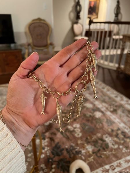 I have a feeling fish will be a popular item this spring and summer! I wanted to get ahead of the trend and found this great necklace! Linking it and similar 🐟

#LTKfindsunder50
