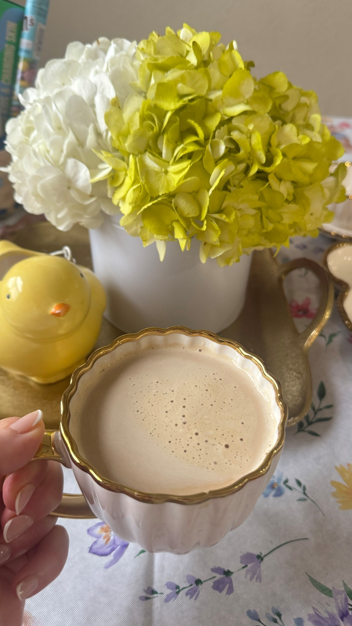 Saturday … enjoying my coffee and the sound of rain 🫶🏻

#LTKmorningroutine #LTKmomlife