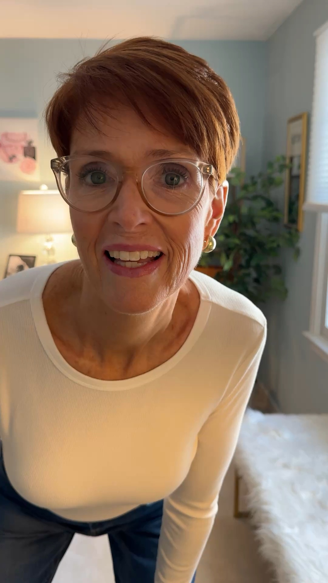 Full try on: Loft Rivete Denim
Mid rise relaxed straight
Size 29 talll Keeping


#LTKootd #LTKTall #LTKOver40