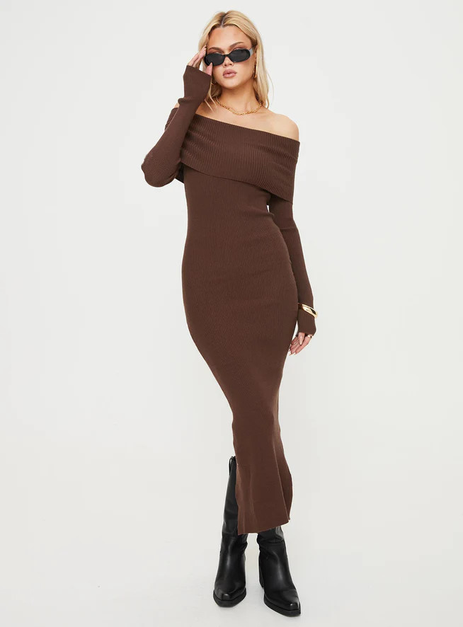 Phylis Off The Shoulder Maxi Dress Chocolate | Princess Polly US