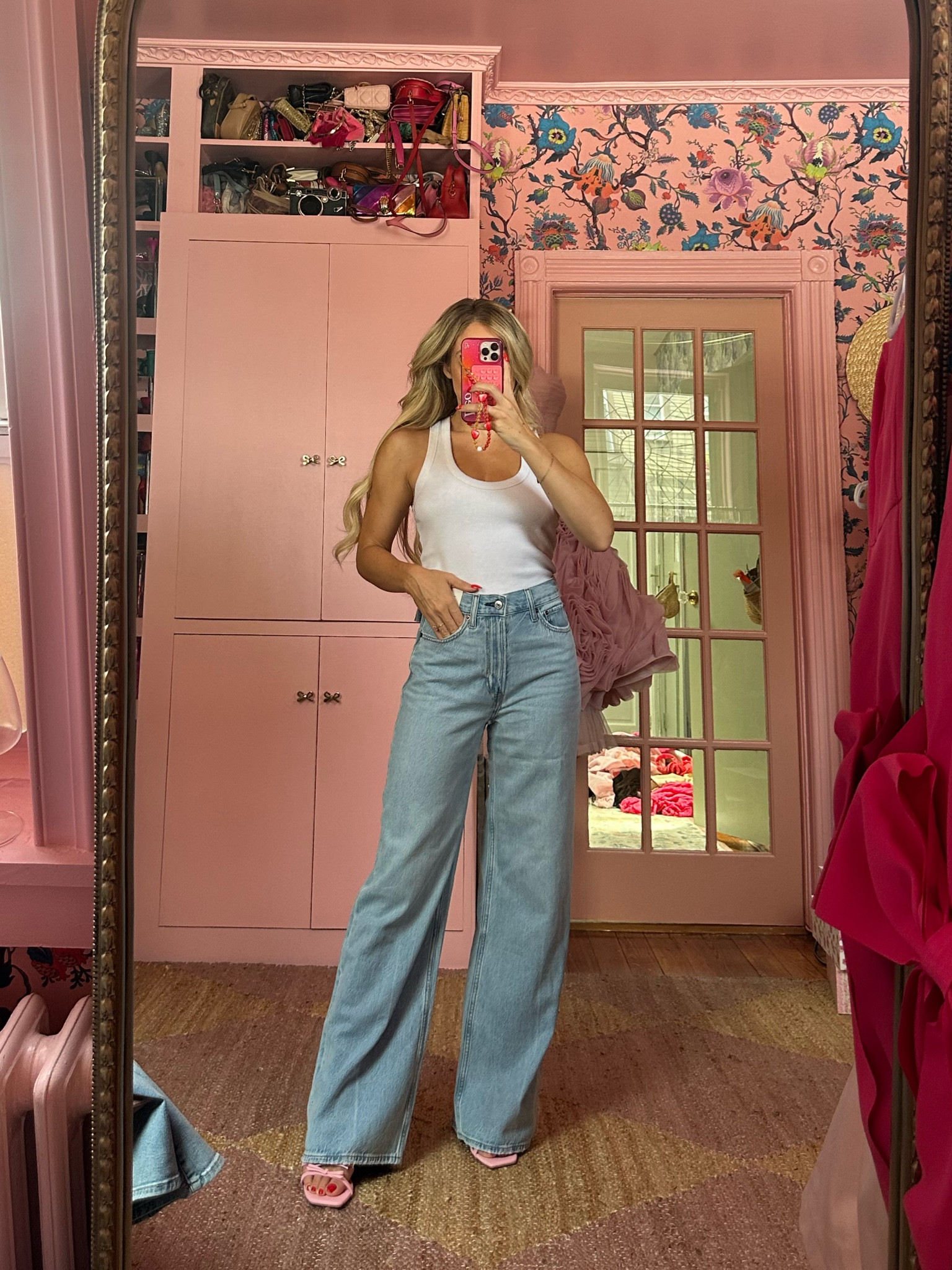 Abercrombie & Fitch Semi Annual Denim Sale Try-on 👖 25% off all denim with stackable promo code DENIMAF for an additional 15% off! 💙

High Rise Wide Leg Jean in Light, wearing size 25R

#LTKFindsUnder100 #LTKxAF #LTKSaleAlert