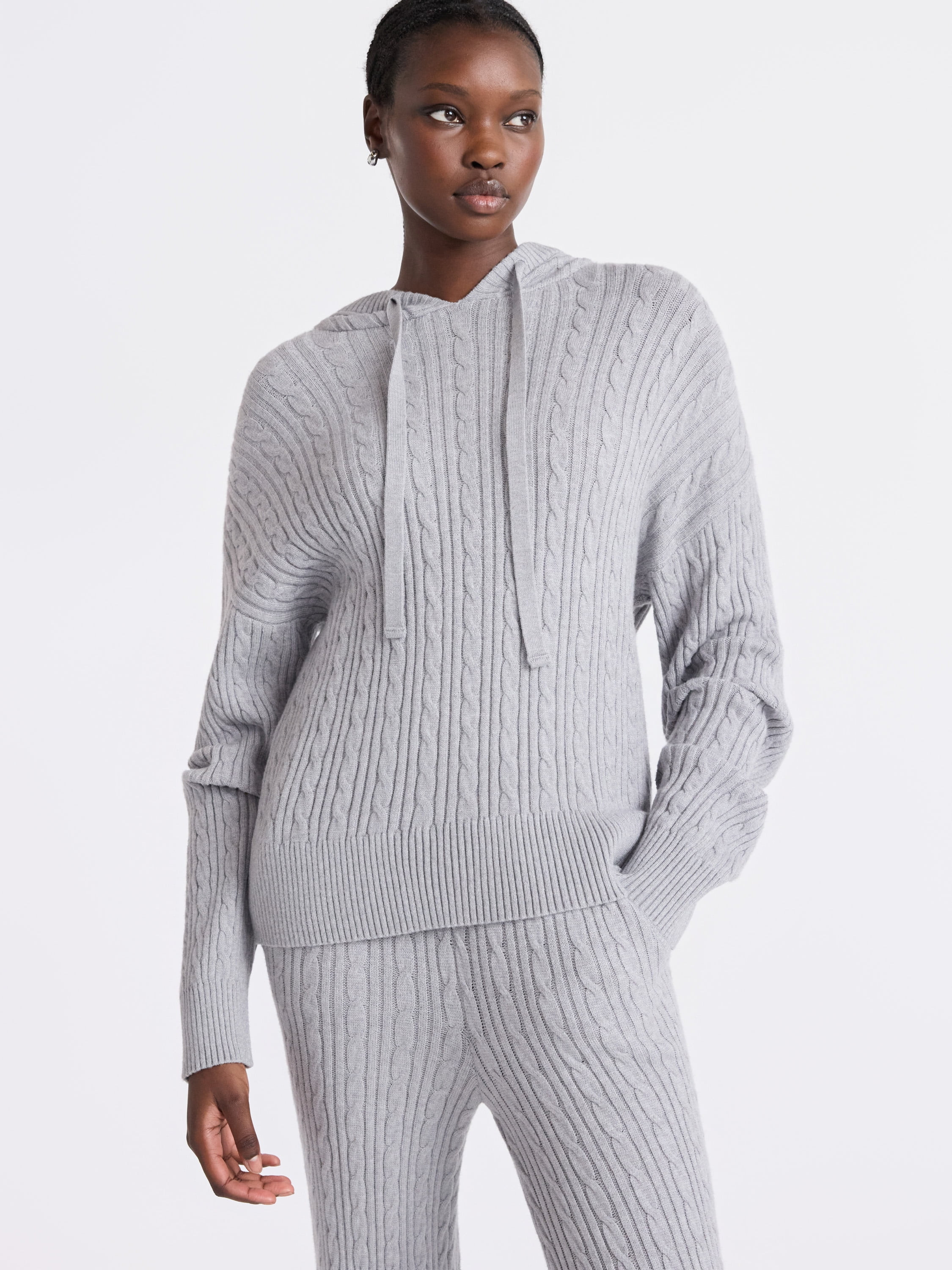 Free Assembly Women's Cozy Yarn Cable Knit Hoodie Sweater, Midweight, Size XS-XXL - Walmart.com | Walmart (US)