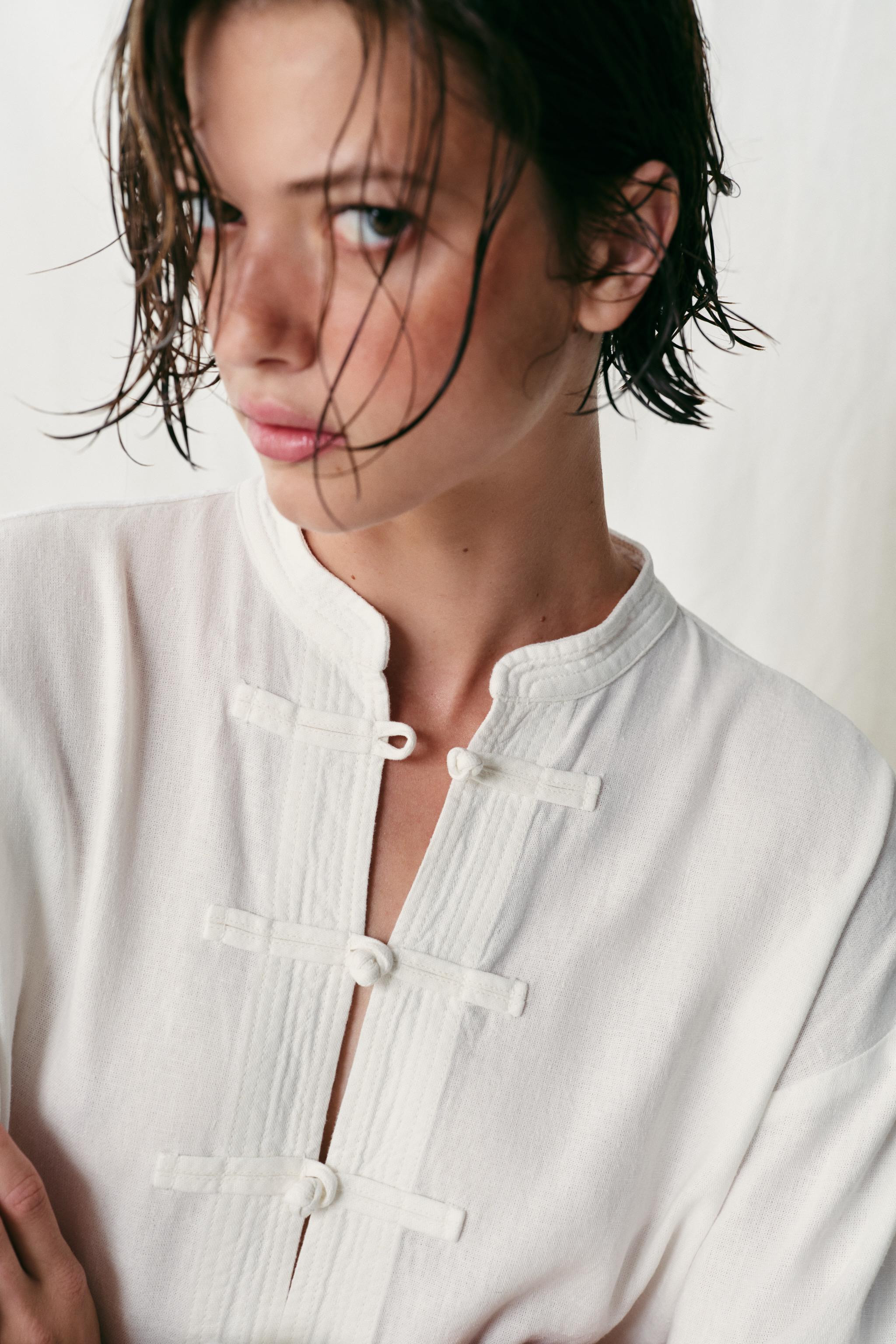 LINEN BLEND OVERSIZE SHIRT WITH FROG FASTENING | Zara UK
