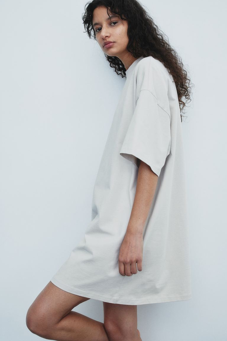 Oversized T-shirt Dress - Light beige - Ladies | H&M US | H&M (US + CA)