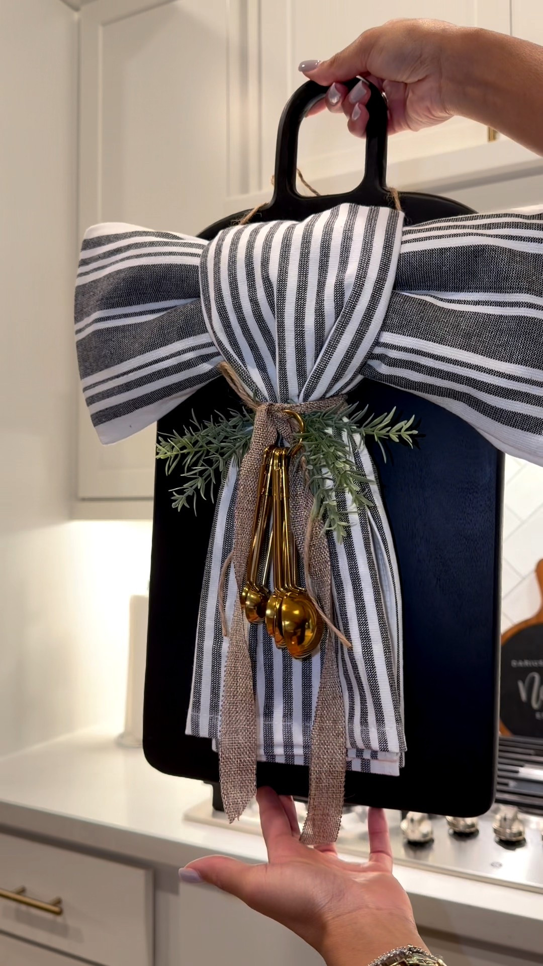 Best last minute affordable Christmas Gift idea from Walmart. Black Cheese Board, Kitchen Towels, Gold Measuring Cups, Walmart Home Decor, Walmart Kitchen & Home Finds. Follow @thenewhomegirl for more! 🎄✨

#LTKHome #LTKGiftGuide #LTKHoliday