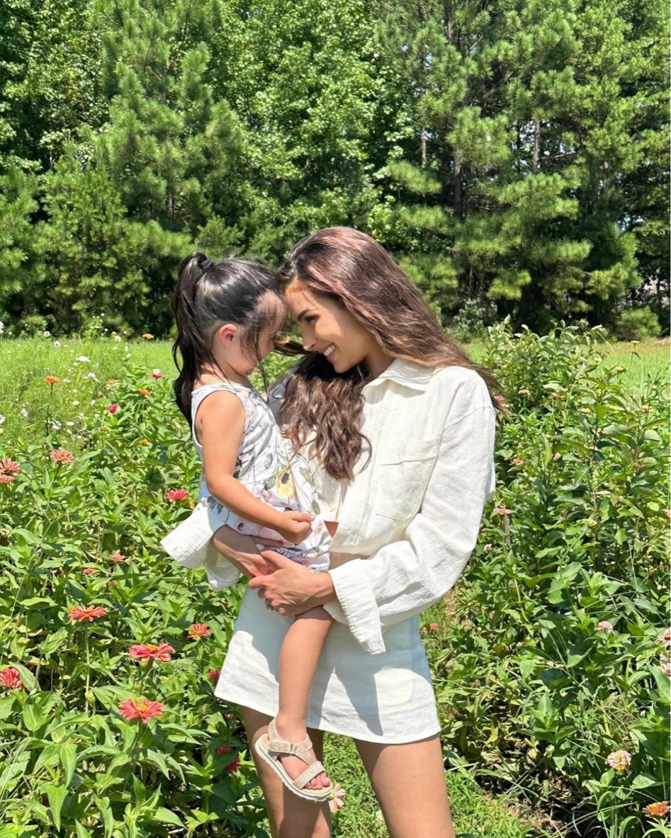 Dress is Jacquemus but linked similar 🤍