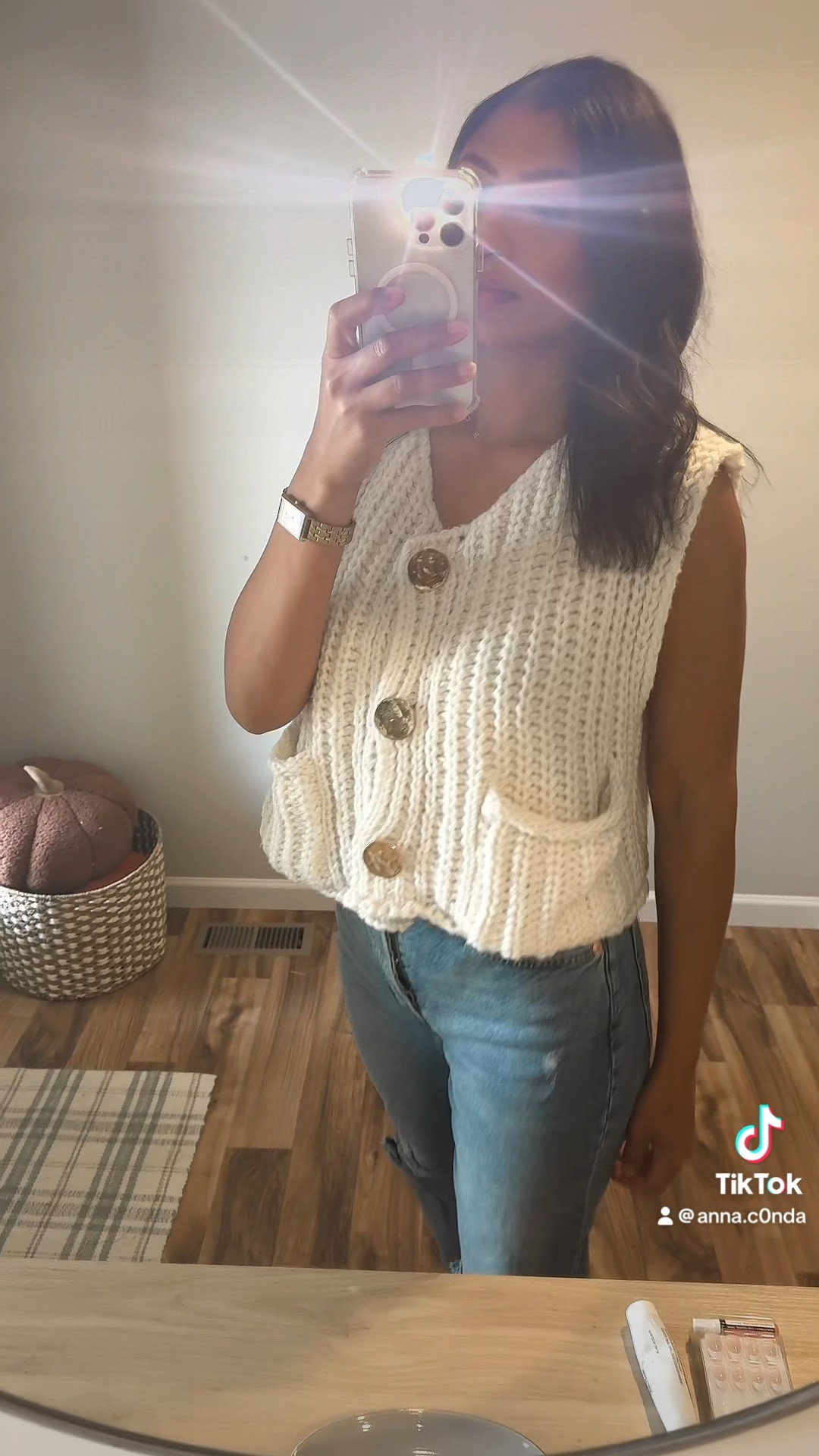 Sweater season 🧣🤍 #amazonfinds

#LTKFamily #LTKBeauty #LTKSeasonal