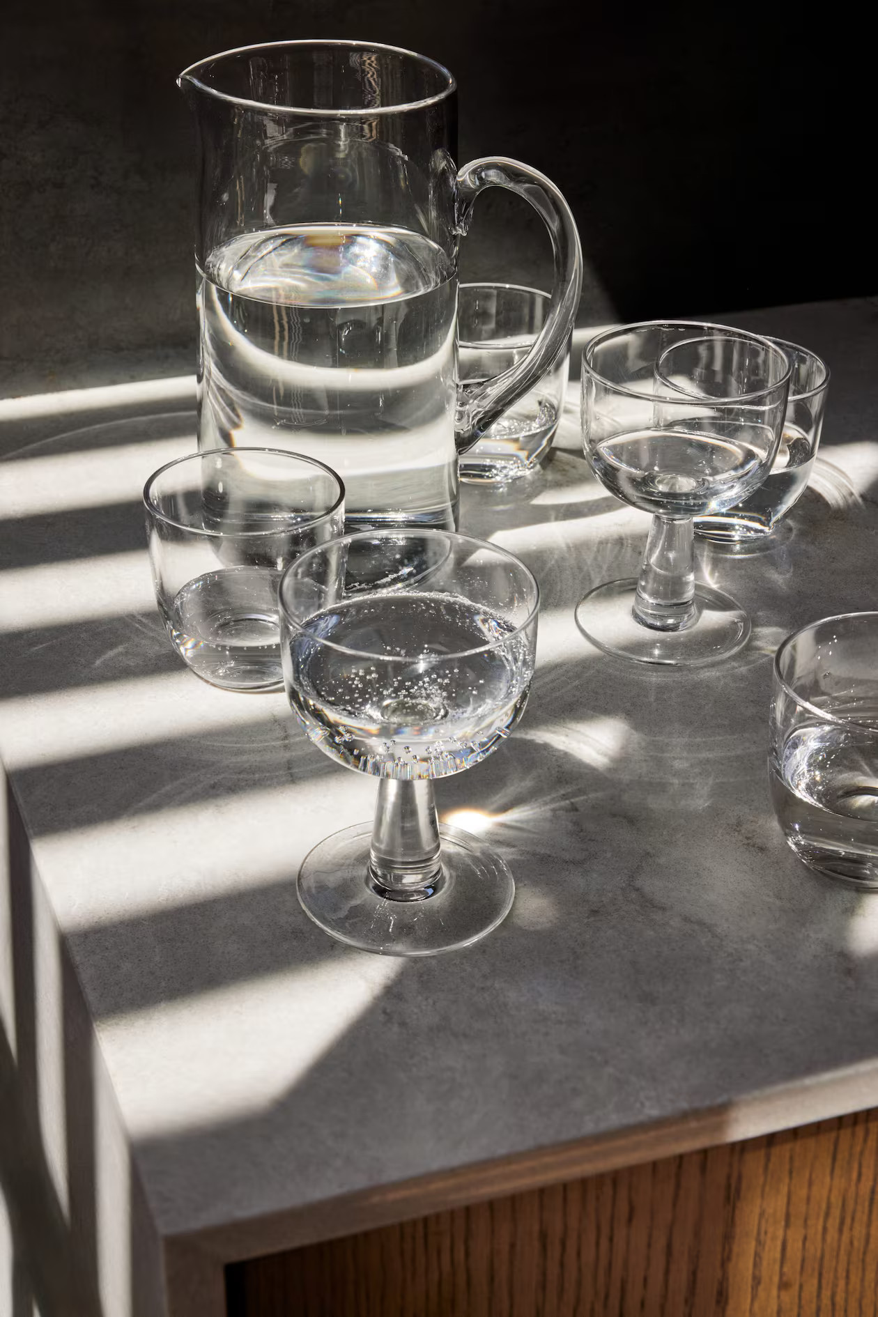 2-pack wine glasses - Clear glass - Home All | H&M GB | H&M (UK, MY, IN, SG, PH, TW, HK)