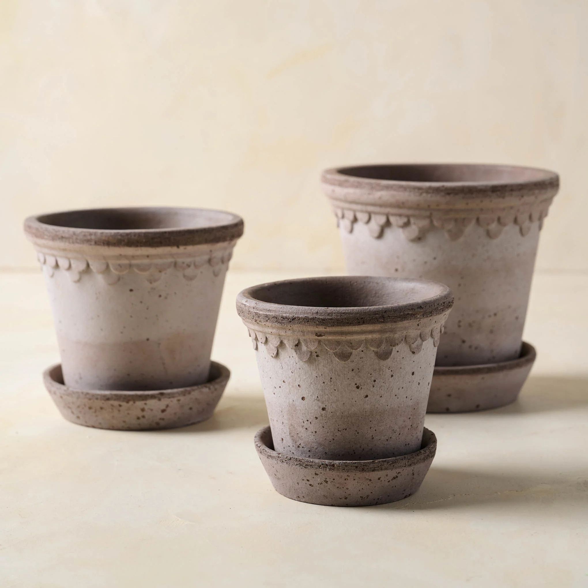 Grey Bergs Pot | Magnolia