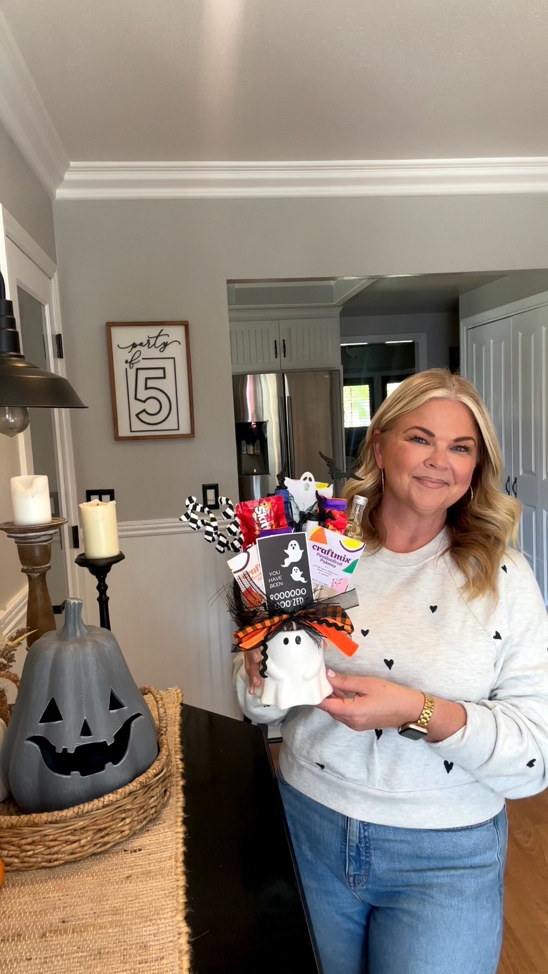 Have you ever heard of a Booze-Quet? Either have I but it was so fun to make & even better to gift! 👻🖤

#LTKHalloween #LTKSeasonal #LTKHome