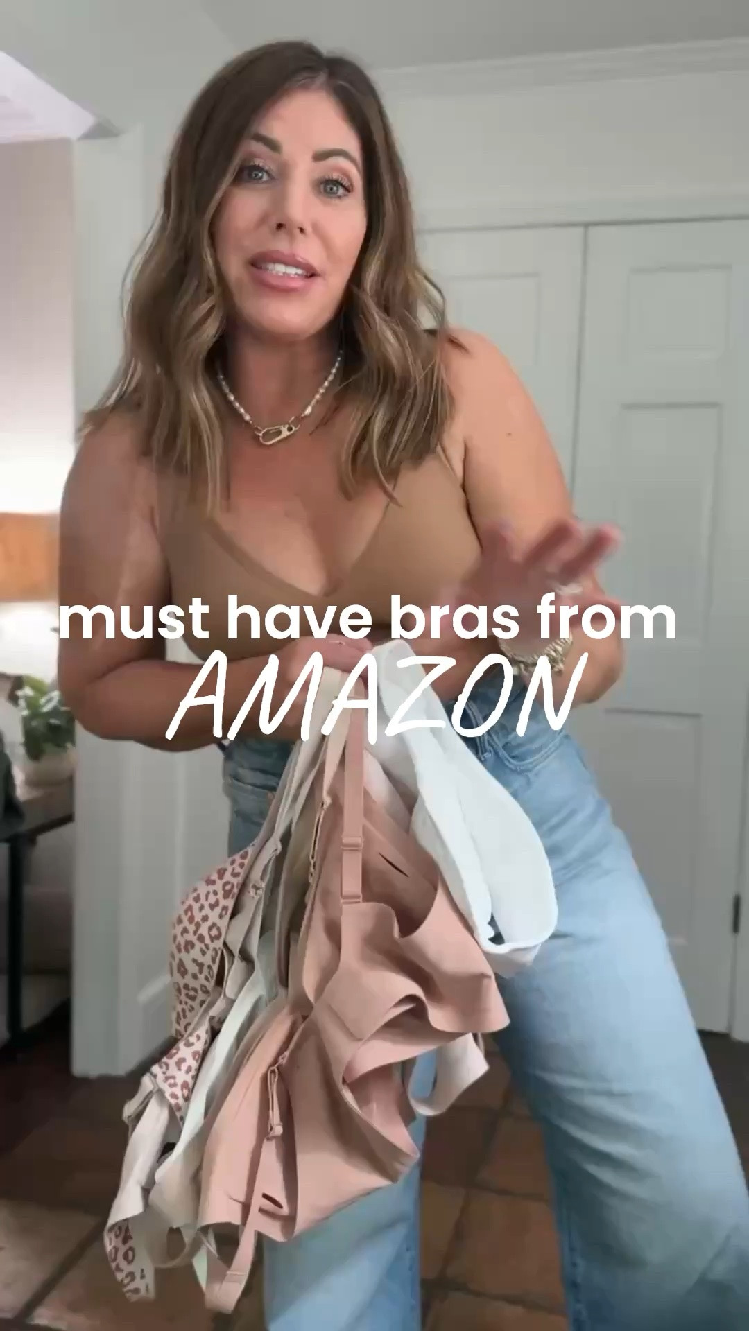 the best wireless t-shirt and strapless bras❤️

Better than $100 bra! They're so comfortable they come in several colors and range in size from XS to XXL

Over 40 style, must have basics, mom life

#LTKOver40 #LTKMidsize #LTKselfcare