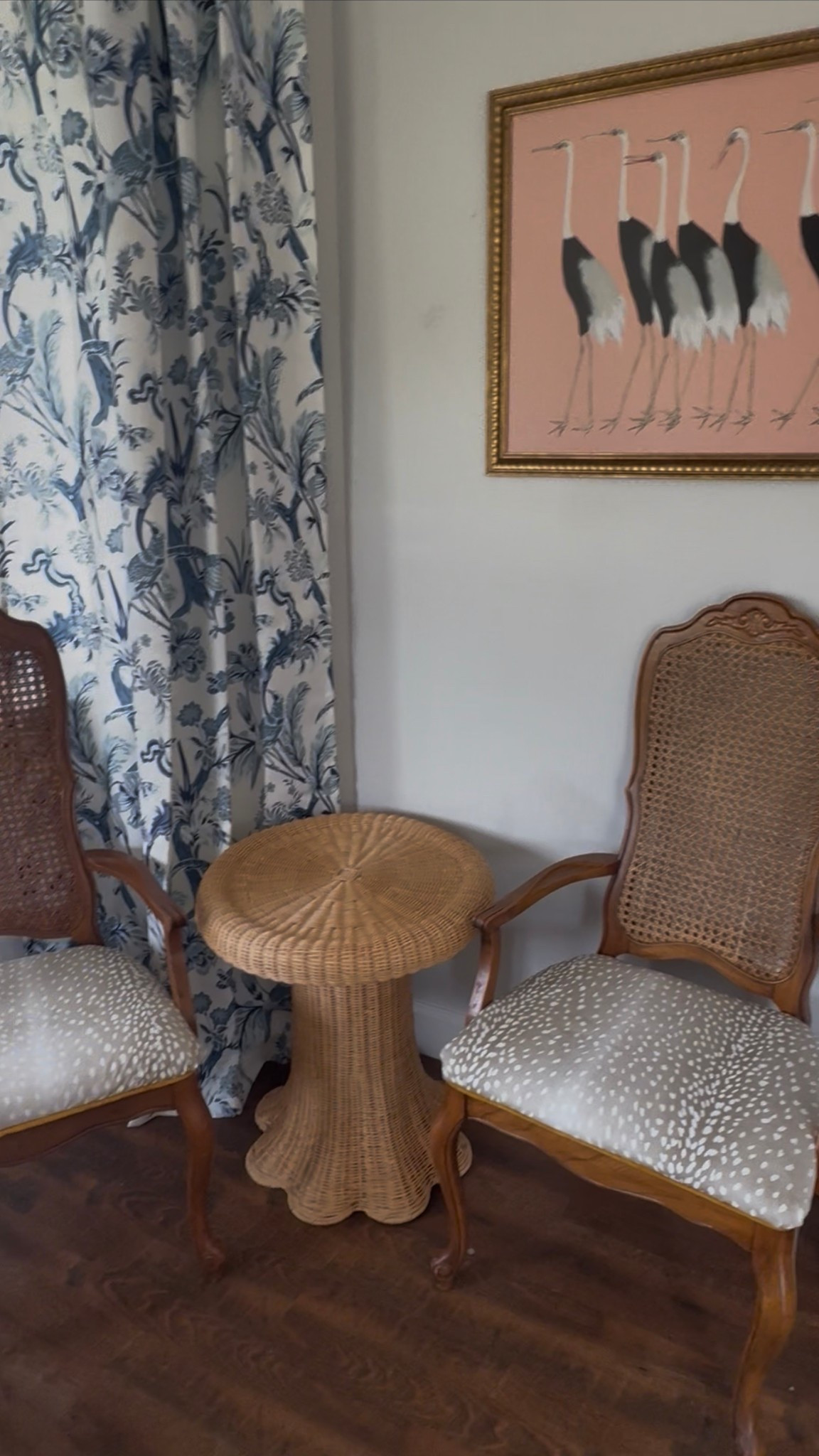 Kitchen breakfast nook is for lovers 🤩 

#walmart #amazon #thrift #target #home #maximalist

#LTKFindsUnder50 #LTKFindsUnder100 #LTKHome