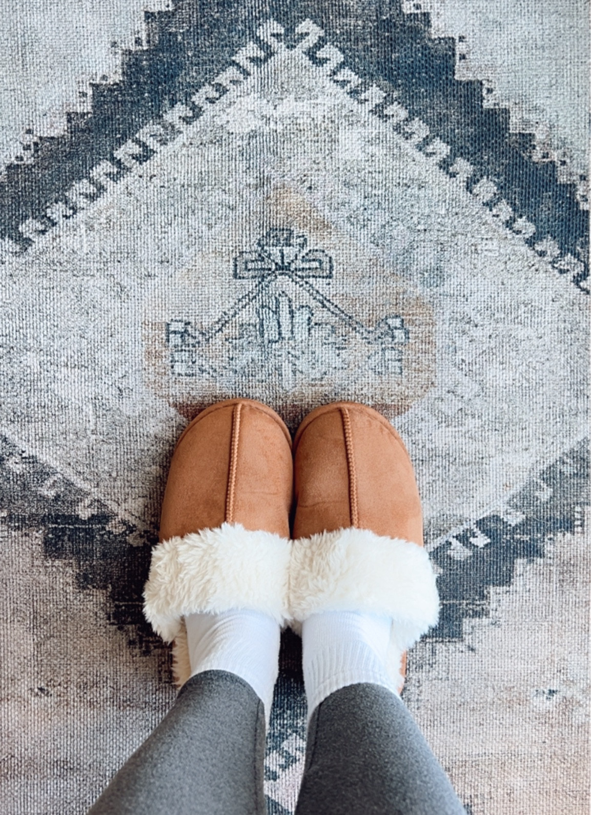 The cutest lil faux Ugg slippers… $15 holla!

#LTKStyleTip #LTKSaleAlert #LTKShoeCrush