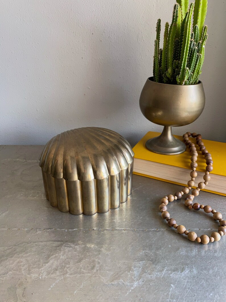 Vintage Large Brass Scallop Shell Box Container Hinged Lid | Etsy | Etsy (US)