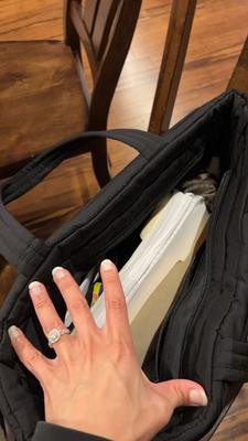 NEW! | Victoria's Secret (US / CA )