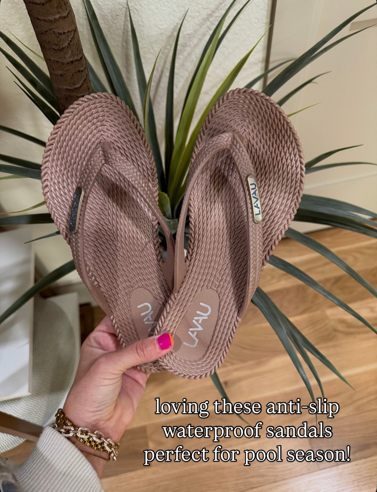 Highly impressed with these sandals under $20!!!