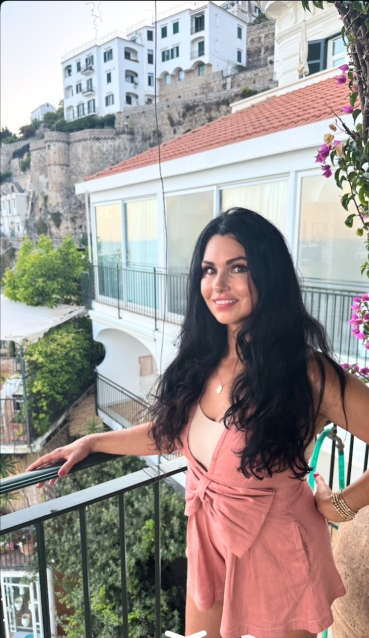 Resortwear 2026 Romper!

Go barefoot on the beach, or dress it up with high heels and dine at a fun spot, in a casual and cute romper. This vacation outfit is so fun and versatile.

#marneystidbits #romper
#springoutfit #vacationbeach #beachoutfit

#LTKSaleAlert #LTKTravel #LTKootd