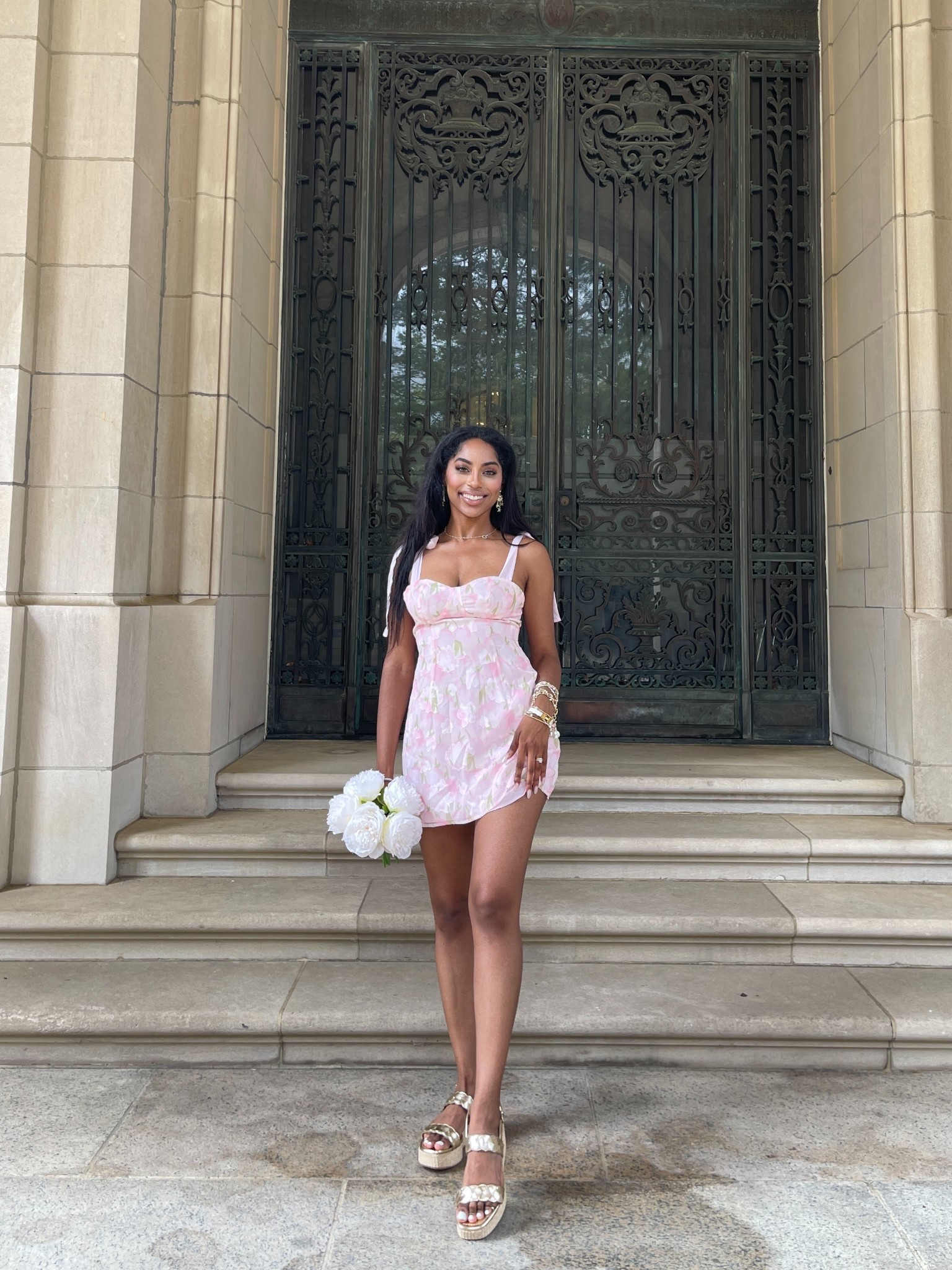Soft florals, bridal blush, and the prettiest little dress for twirling into forever 🌸💐
Linked the exact look on my LTK so you can romanticize your summer wardrobe too 🤍✨
#RomanticStyle #LTKsummer #MiniDressMoments

#LTKSeasonal