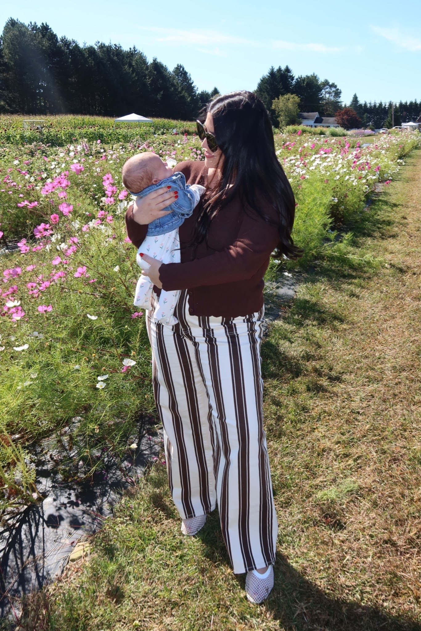 Took baby girl to pick some flowers on a perfect fall day 🌸 If you’re 5’3, these pants are perfect length! (Found them on sale for under $100)

#LTKmomlife #LTKMidsize #LTKBaby