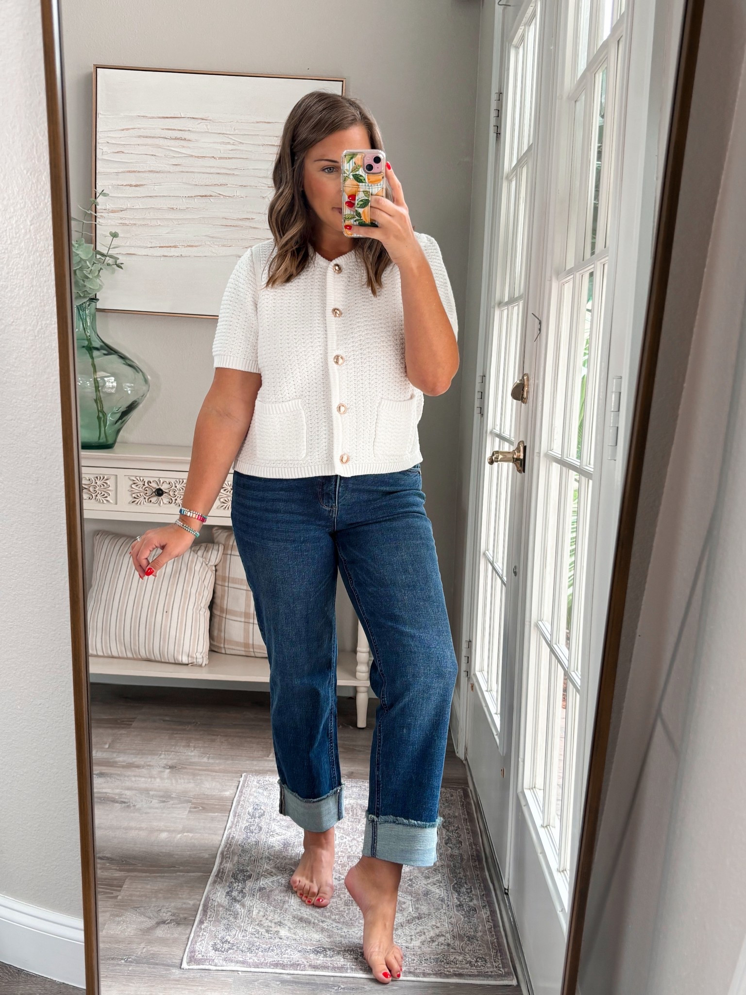 In love with this classic top- the quality is amazing and it will sell out for sure! It’s Walmart 🙃

TTS- medium 
Size 8 jeans 

#LTKMidsize #LTKWorkwear #LTKStyleTip