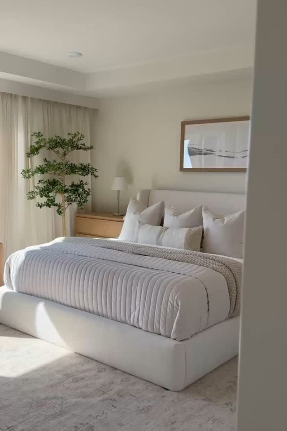 I get asked about my bedroom a lot and honestly it was such a fun space to put together✨✨

#LTKU #LTKSaleAlert #LTKHome