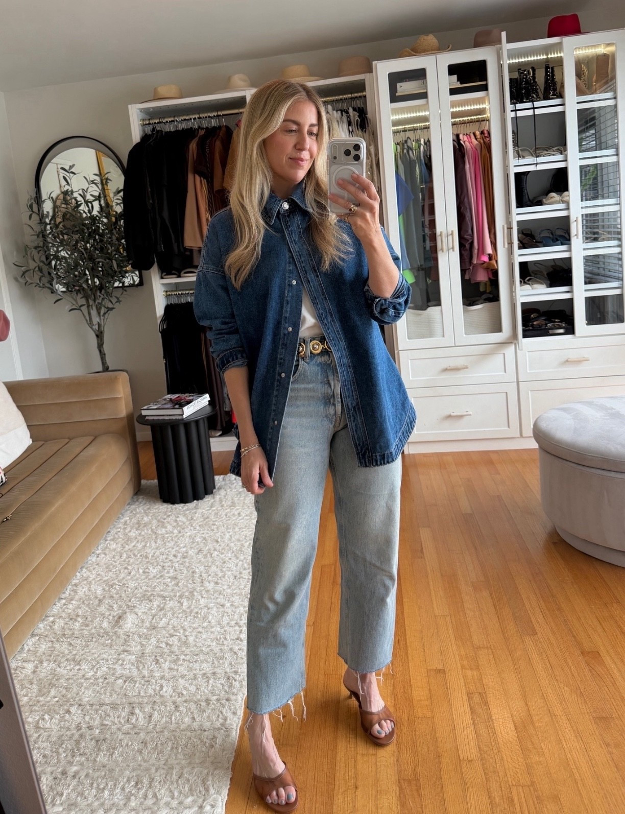 Denim on denim ✨



#LTKSaleAlert #LTKgrwm #LTKootd