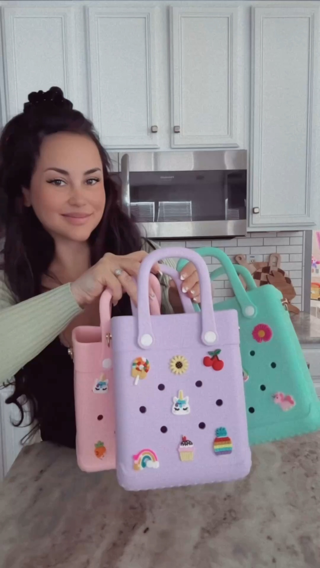 You’re about to see these everywhere this summer 😍
These mini beach totes are the CUTEST little obsession for your kiddos — the charms make them so fun to style & keep them entertained🫶🏻
& wait… they’re wipe-clean?! Immediate mom win 🤍

Perfect for beach days, pool days, travel… you name it ☀️

Comment “Beach” & I’ll send you the links before they sell out 💌











.
.
.
.
.
.
#kidsgiftideas #teachergift #teachergifts #beachmusthaves #amazonfinds 

#LTKmomlife #LTKMothersDay #LTKKids