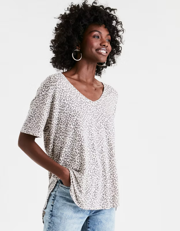 AE Soft & Sexy V-Neck T-Shirt | American Eagle Outfitters (US & CA)