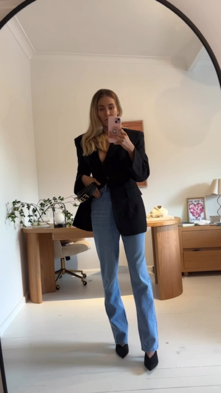 Lunch outfit 
Wearing 
H&M - jewellery
H&M - Blazer 
ASOS- Jeans 
ALISA MAE - Heels 

#LTKpartywear #LTKstyletip #LTKaustralia