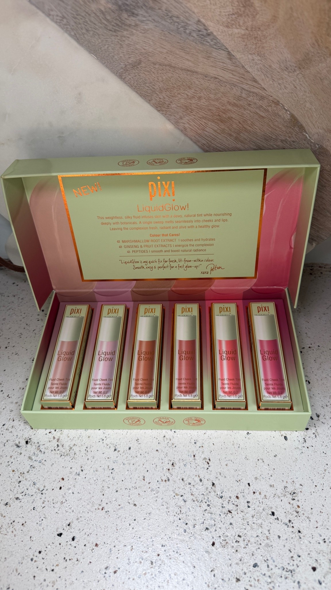 Pixie, pixie, beauty, blush, liquid blush, liquid glow, bronzer, highlighter, Makeup, Makeup over 40, Makeup over 50, ￼

#LTKgrwm #LTKOver40 #LTKBeauty