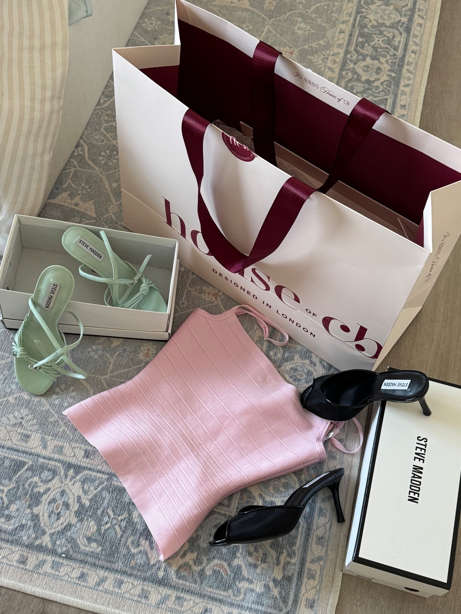 Shopping day haul!

#LTKPetite #LTKSaleAlert #LTKSeasonal