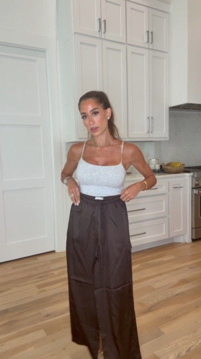 The best satin pants petite friendly size xxsp also linking similar pair

#LTKSaleAlert #LTKPetite #LTKootd