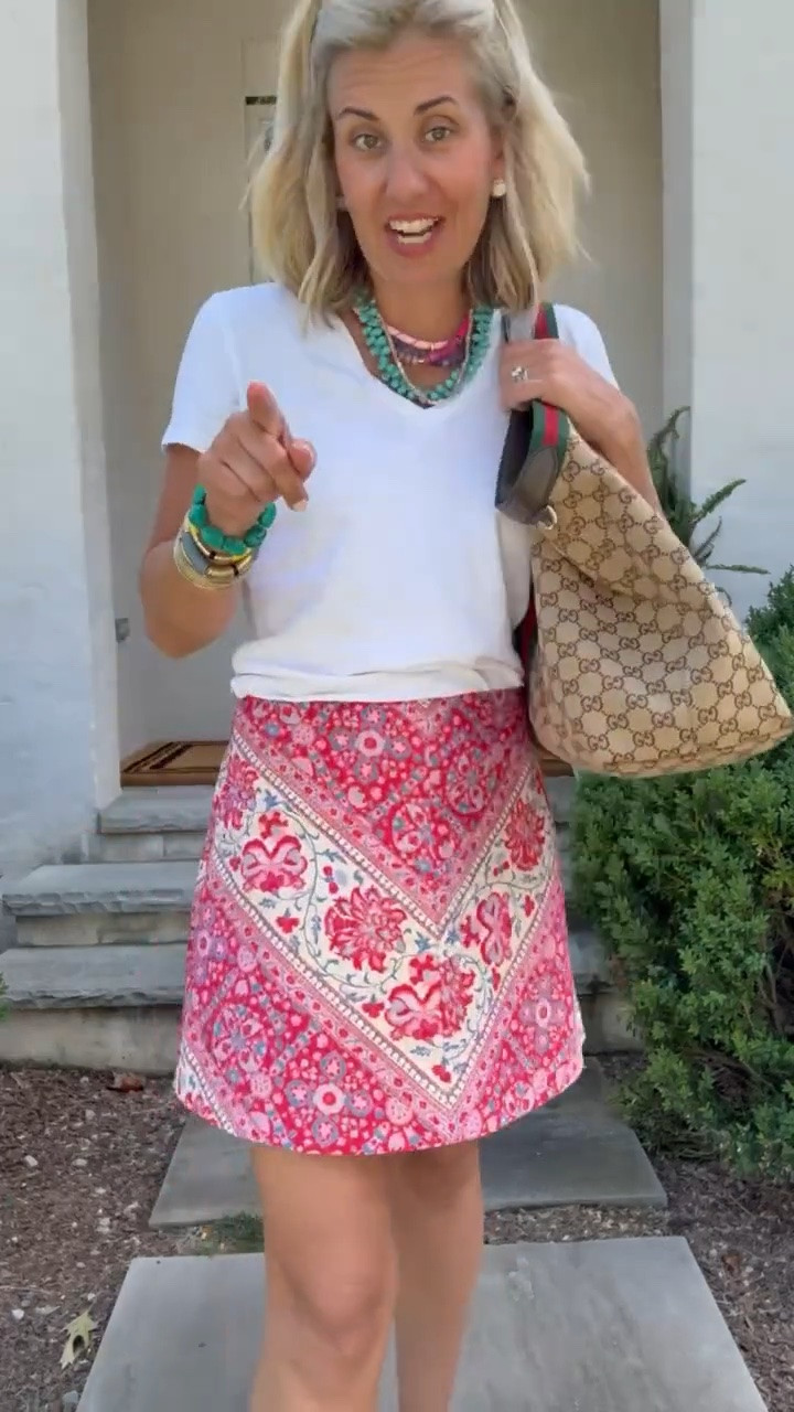 Can yall believe this skirt is still available and on sale?? I’m in a small skirt, xs tee and 38.5 sandal (size 1/2 up). 

Code: 
CMLP15 at Lilla P
Catherine20 at Allie + Bess

#LTKdayinmylife #LTKmomlife #LTKSaleAlert
