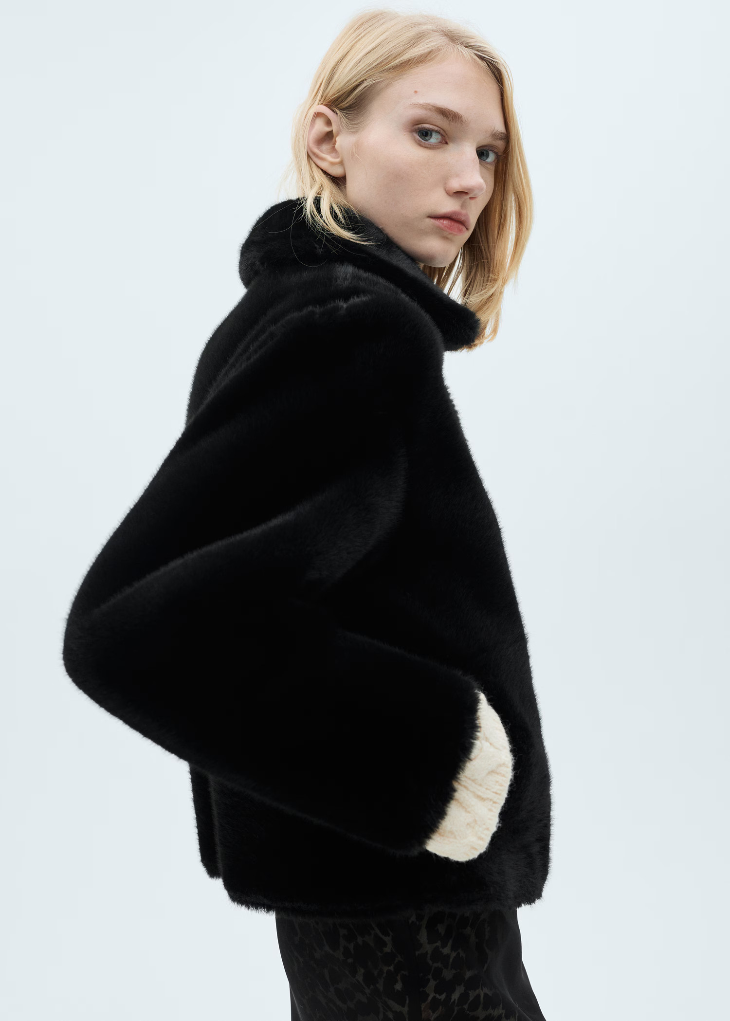 Double-sided faux-leather jacket with pockets | Mango (US/MX/AU)