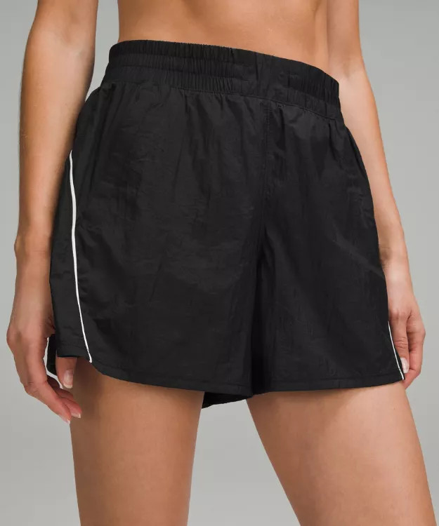 License to Train High-Rise Lightweight Short 4"  

Designed for
Training | lululemon UK