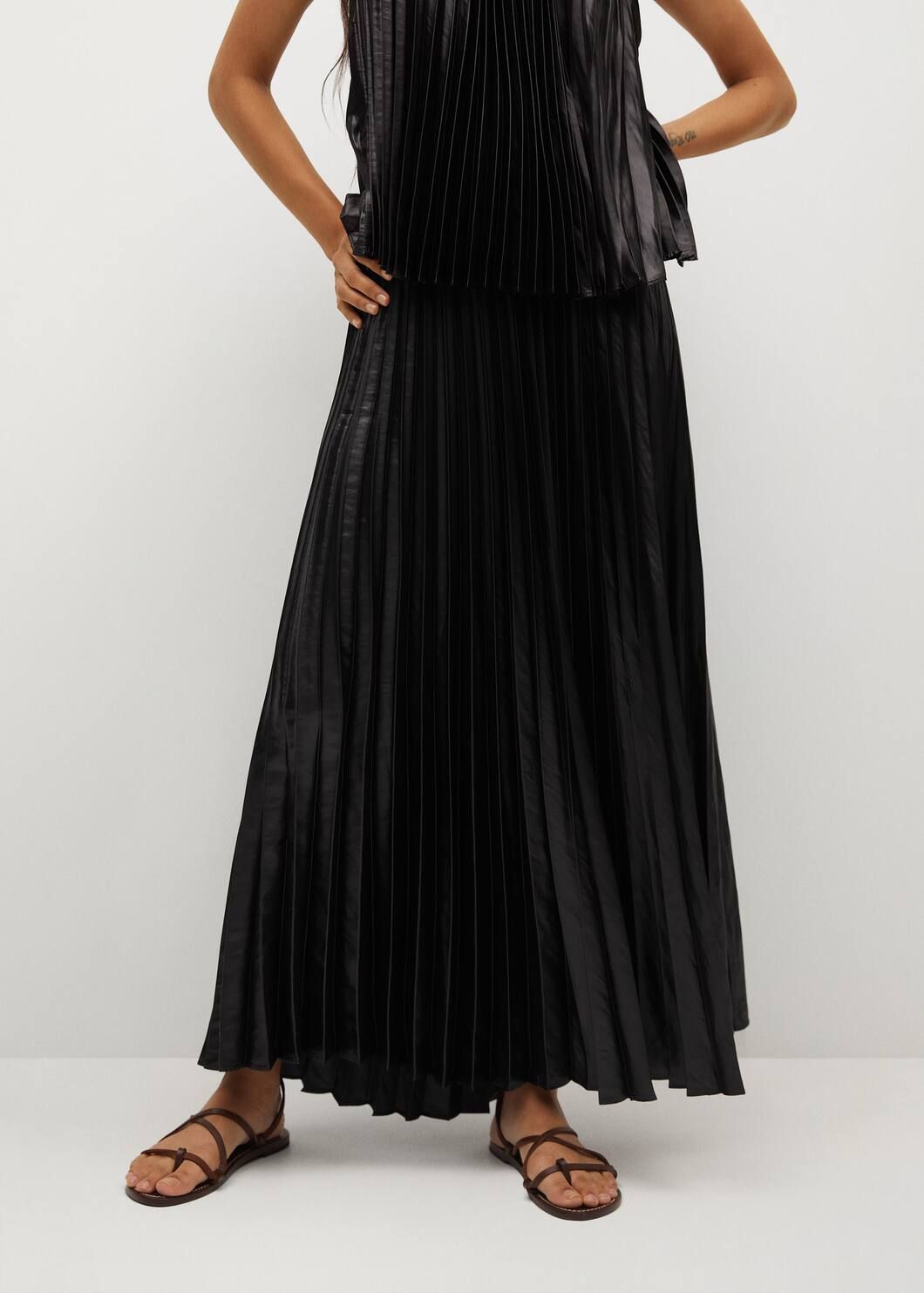 Satin pleated skirt | MANGO (US)