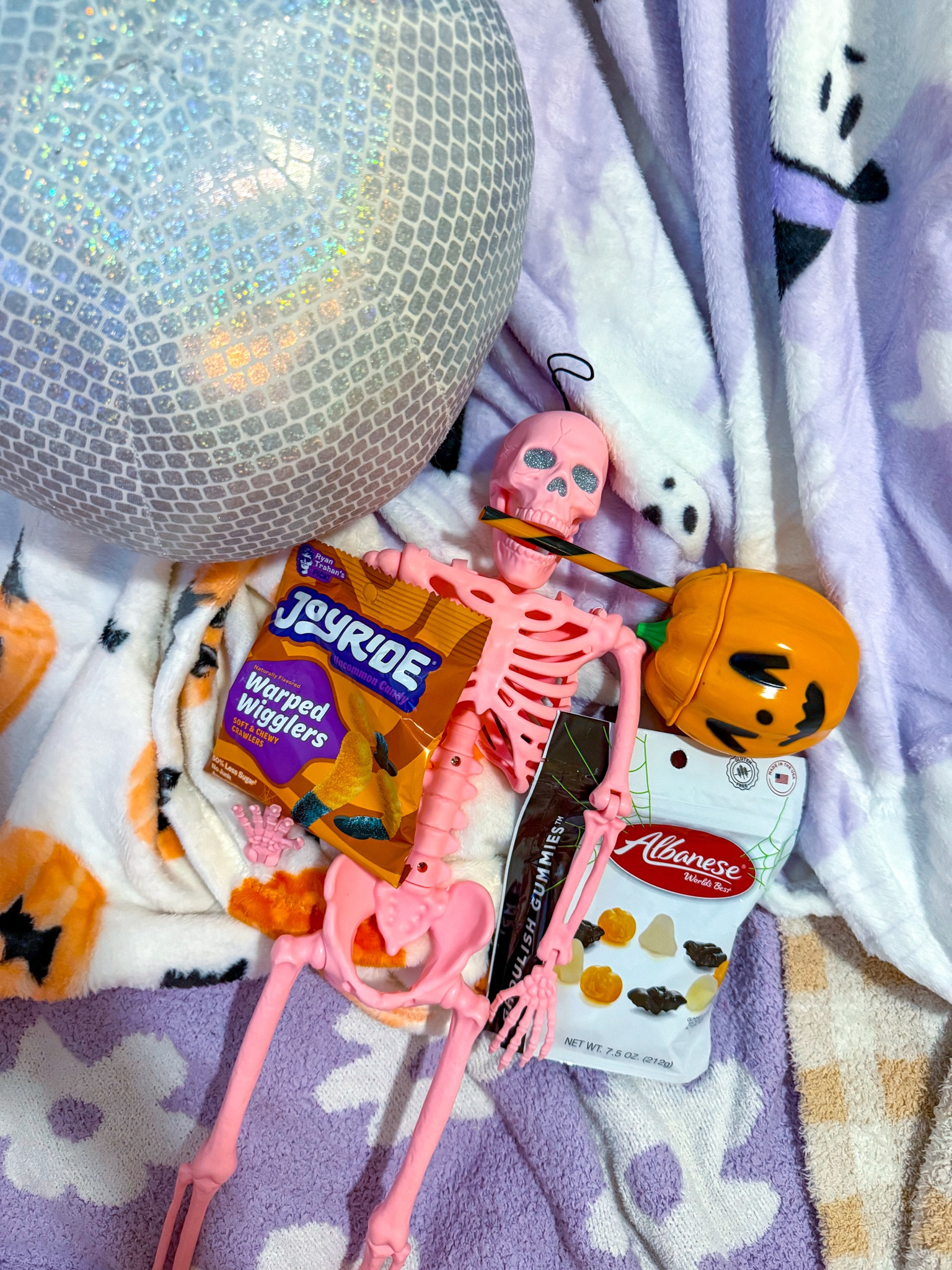 Spooky snacks that even Mr.Skelly can’t resist 🧡🪩✨

#Halloween #MovieNight #Snacks #SweetTreats #Albanese #JoyRide #TargetFinds #StayKation #skeleton #Jackolantern #Blankets 

#LTKSeasonal #LTKFamily #LTKKids