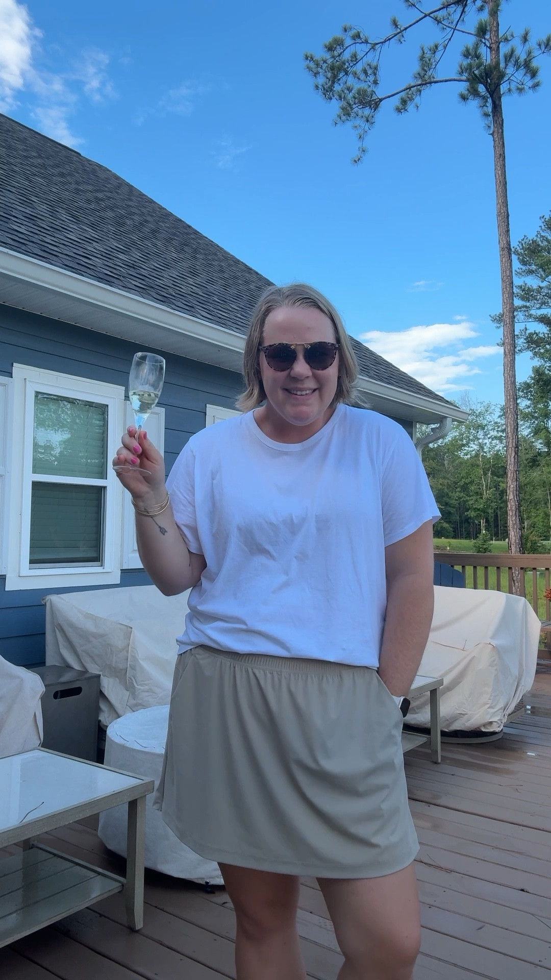 Travel Outfit—Abercrombie tee, Old Navy skort, New balance 327 

#LTKMidsize #LTKFindsUnder50 #LTKSaleAlert