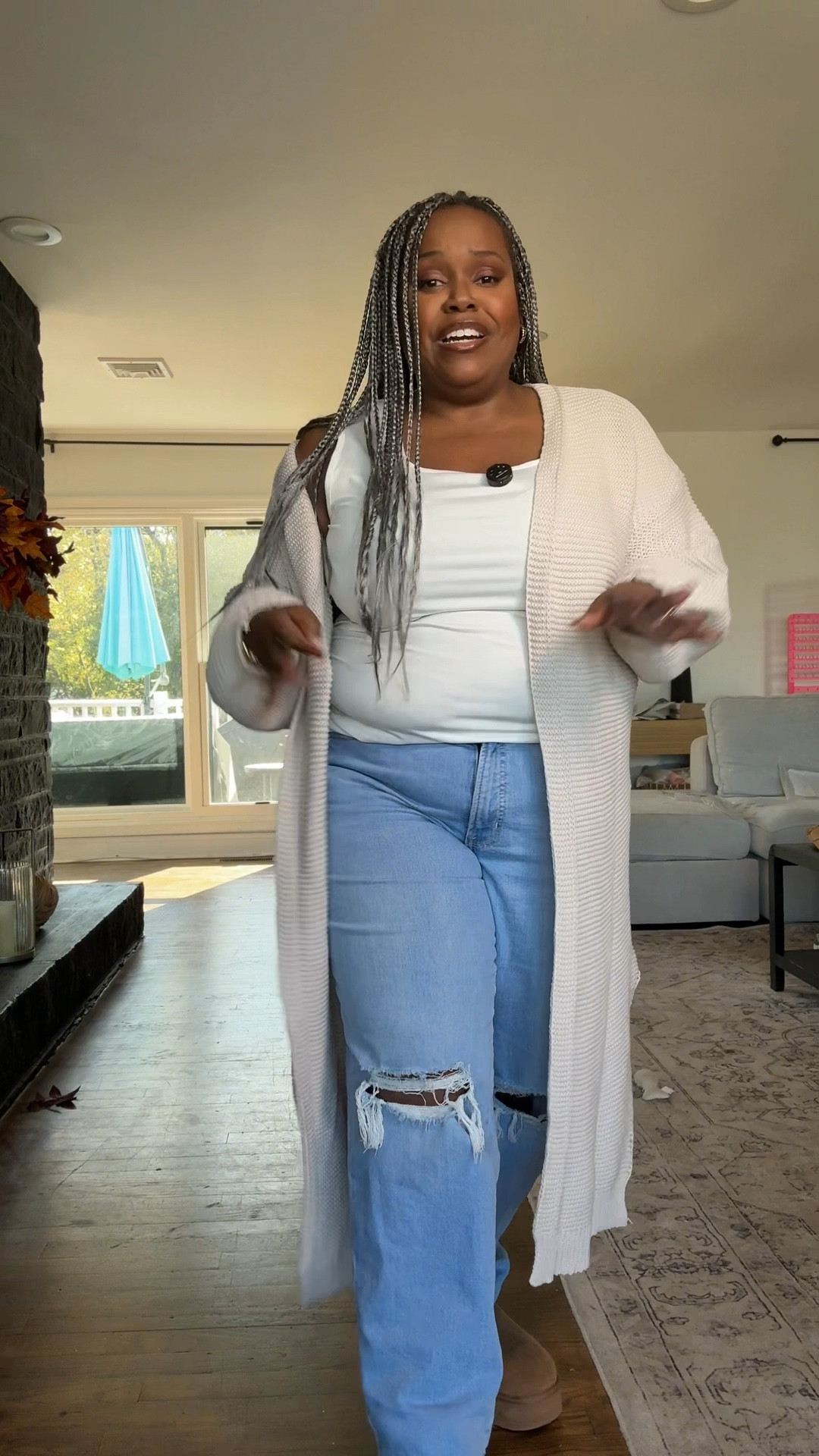 The cozy neutral cardigan you’ll wear on repeat 🤎
Soft, oversized, and perfect for layering with jeans or leggings. I’ve been reaching for this one nonstop — it instantly makes any outfit feel pulled together.
Shop my exact look + a few color options below 👇

#LTKFallStyle #LTKUnder50 #NeutralOutfits #CozyLayers #CardiganSeason #EverydayStyle #FallWardrobeEssentials

#LTKPlusSize #LTKPetite #LTKFindsUnder100